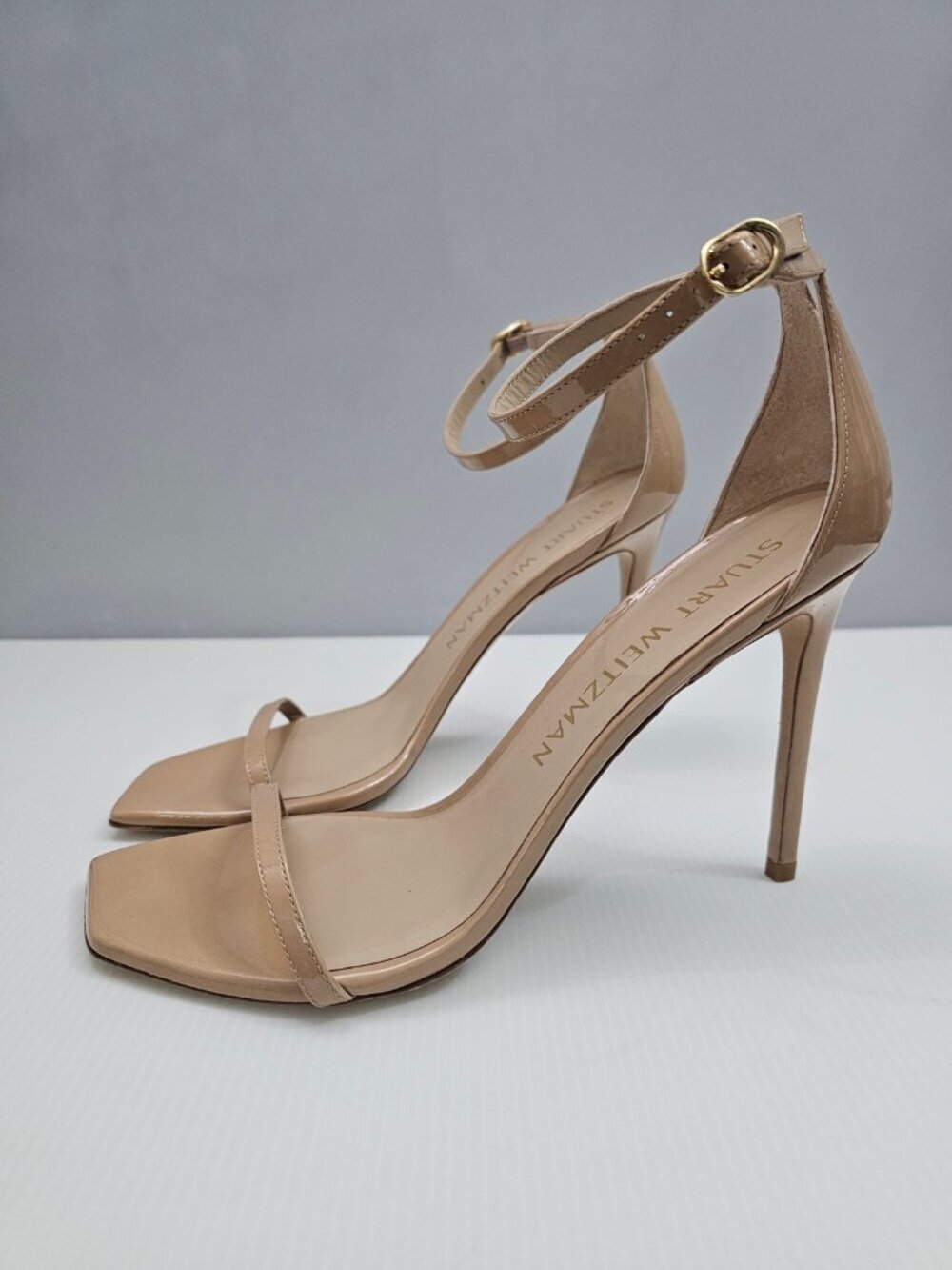 Stuart Weitzman Nudistcurve 100 Heels Womens 11 Tan Patent Leather Ankle Strap